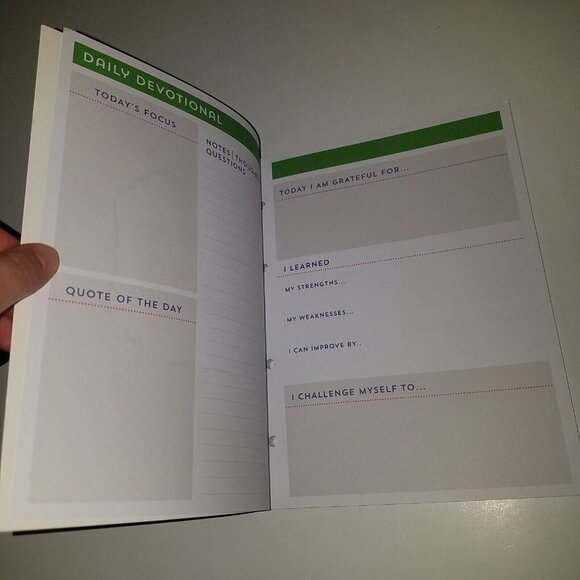 Inspiration Journal Green Cover Recollections Focus Quote Gratitude NEVER USED - Picture 8 of 9